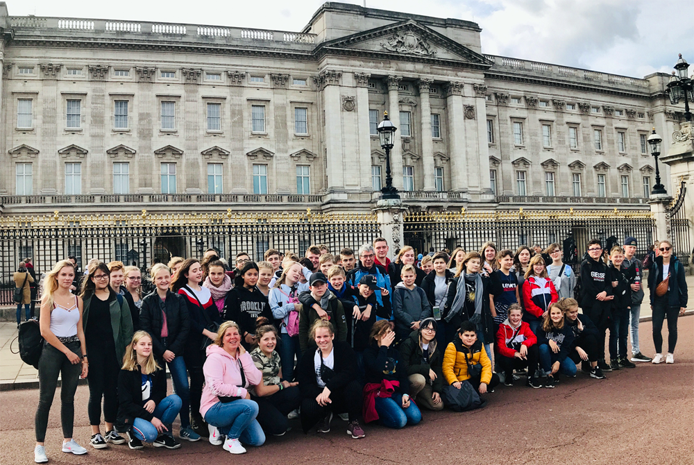 Schloss Schuler Auf Eindrucksvoller Englandfahrt